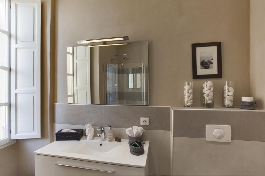 Apartmán U Palazzu Ghejenuvese Bastia  Exteriér fotografie